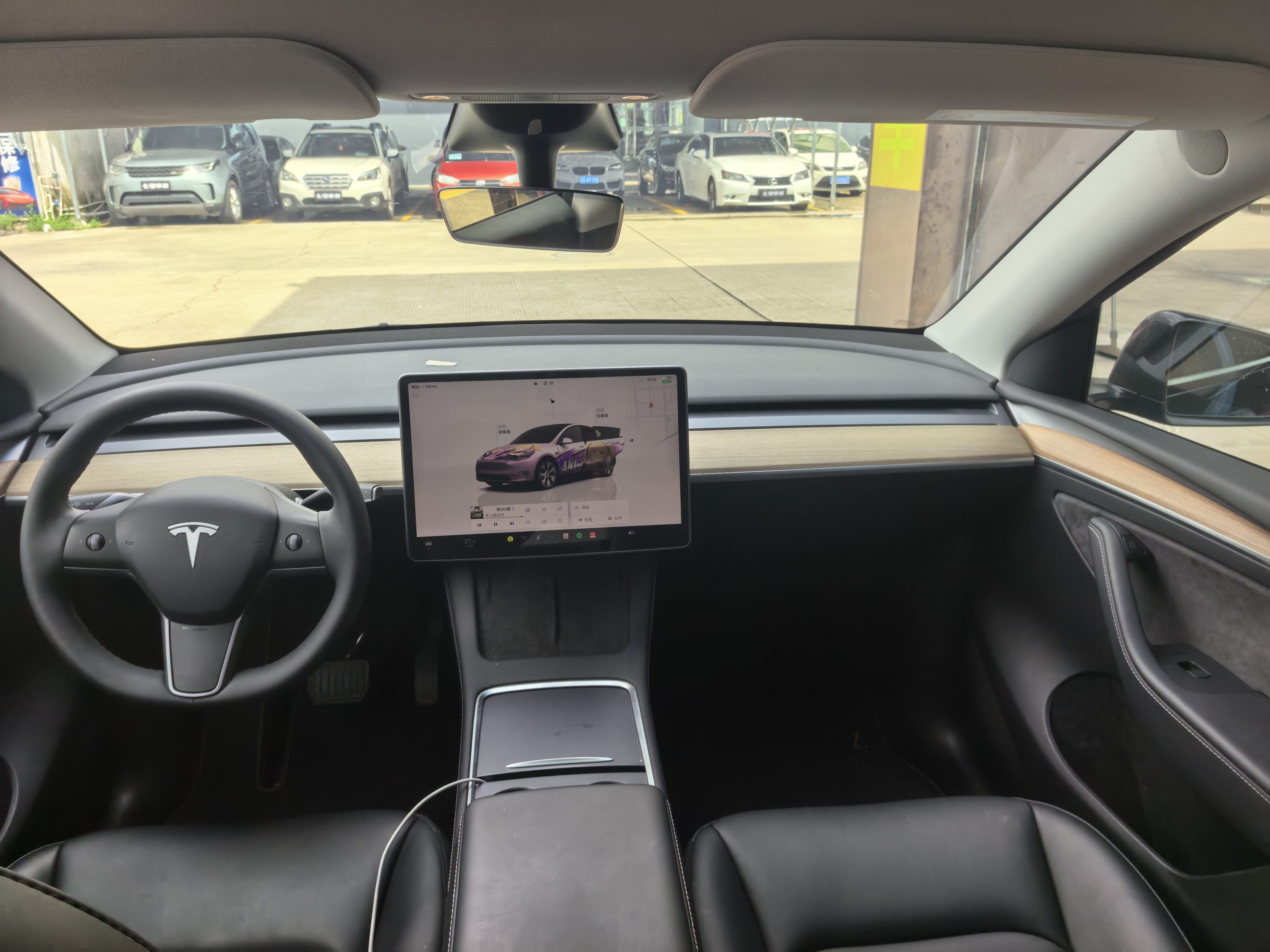 Tesla Model Y 2023 car image #4
