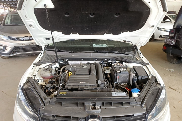 Volkswagen Golf 2019 #20 Volkswagen Golf 2019 car image #20