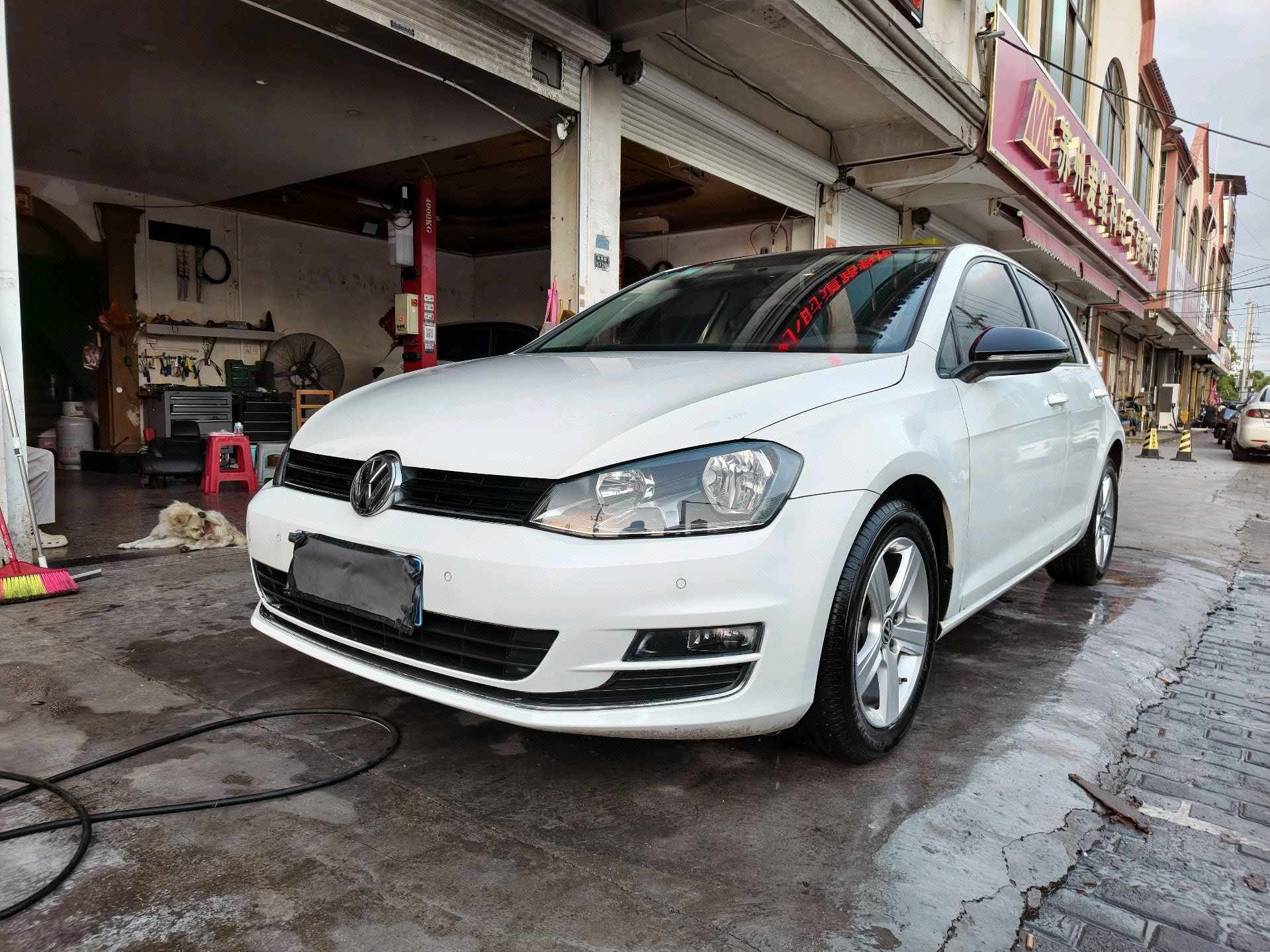 Volkswagen Golf 2017 Volkswagen Golf 2017 car image