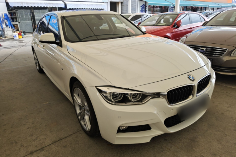 BMW 3 Series 2019 car image #4
