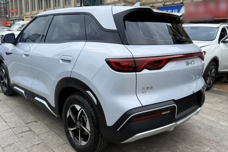 BYD YuanUP 2024 car image #4
