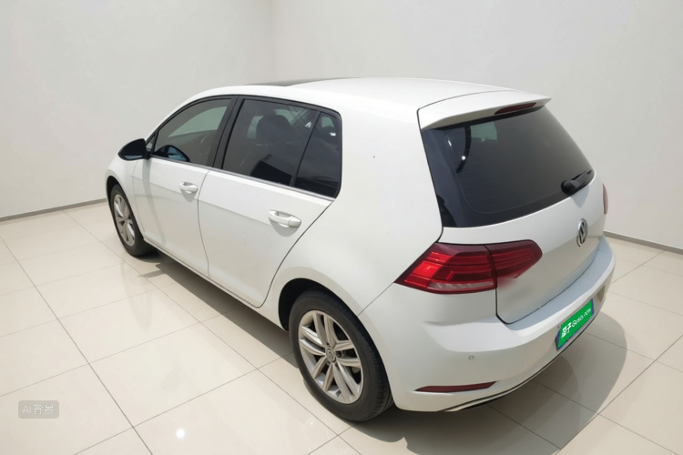 Volkswagen Golf 2018 #5 Volkswagen Golf 2018 car image #5