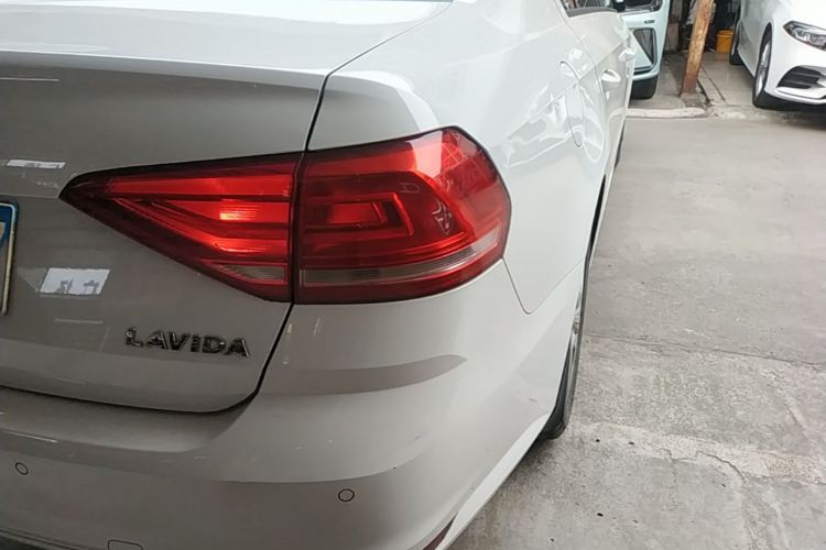 Volkswagen Lavida 2017 #8 Volkswagen Lavida 2017 car image #8