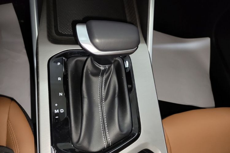 GEELY Emgrand 2025 #14 GEELY Emgrand 2025 car image #14
