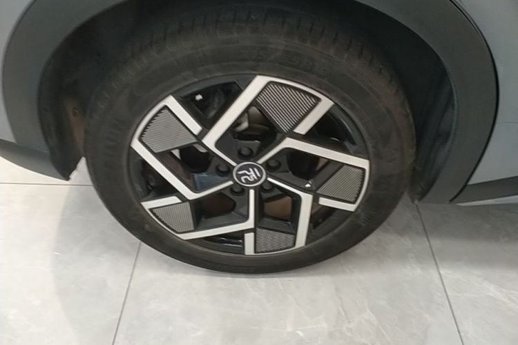 BYD Yuan Plus 2024 immagine di auto #10