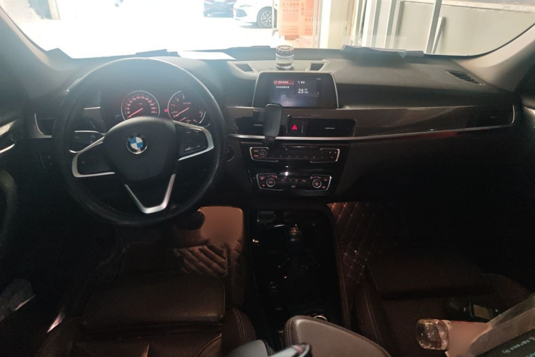 BMW X1 2018 #12 BMW X1 2018 imagen de coche #12