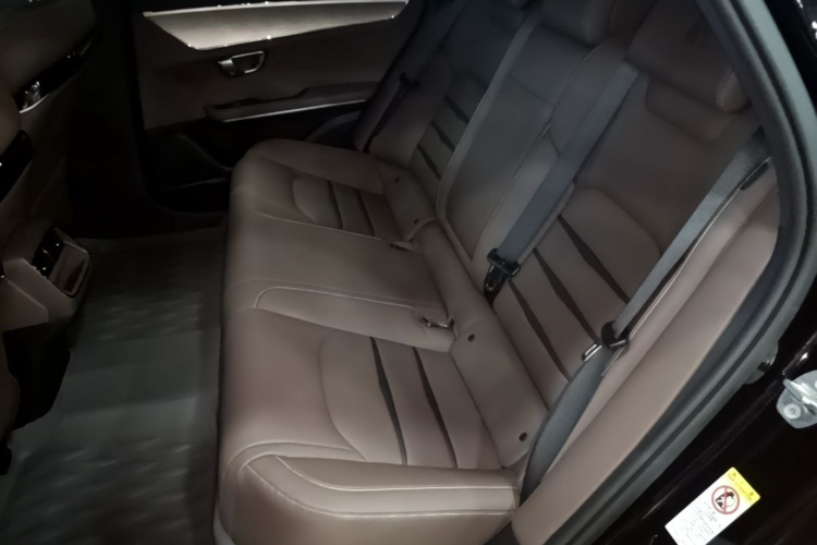 BYD Han 2022 #17 BYD Han 2022 immagine di auto #17