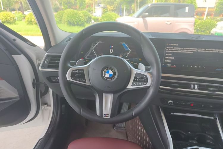 BMW 3 Series 2024 #11 BMW 3 Series 2024 car image #11