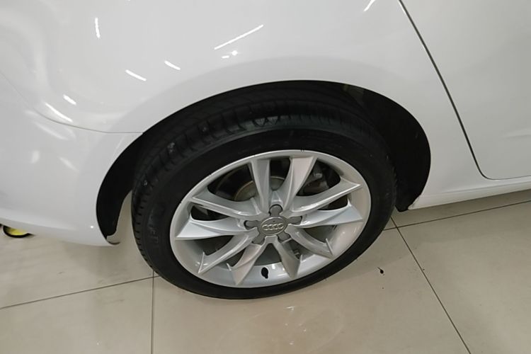 Audi A3 2016 imagem de carro #10