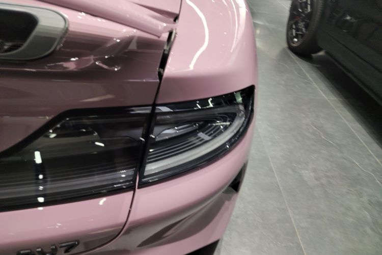 MI SU7 2024 image de voiture #8