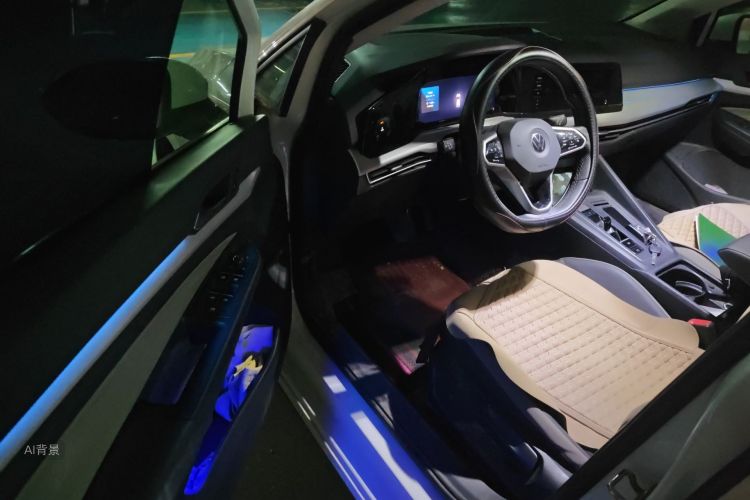 Volkswagen Golf 2022 imagen de coche #18