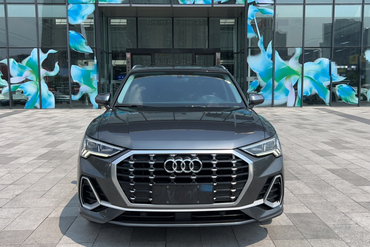 Audi Q3 2020 #3 Audi Q3 2020 изображение автомобиля #3