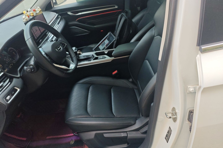 GEELY Emgrand 2024 изображение автомобиля #15