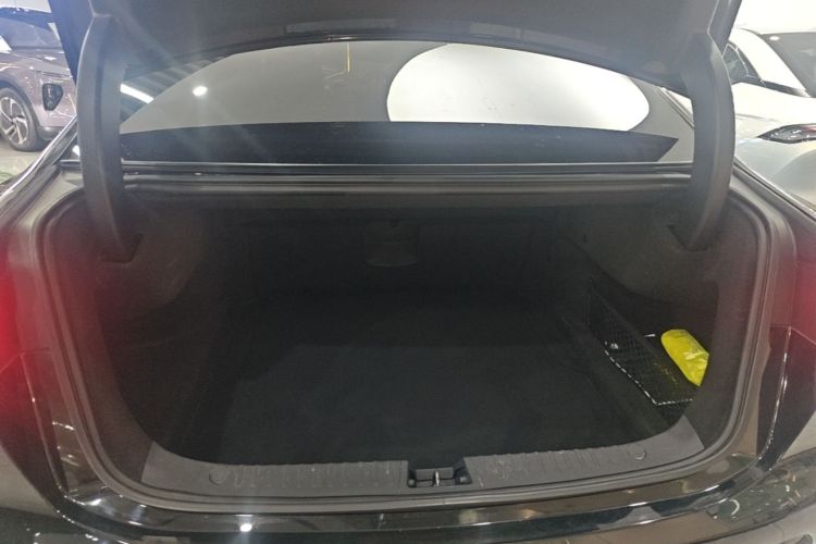 BYD Han 2022 car image #19
