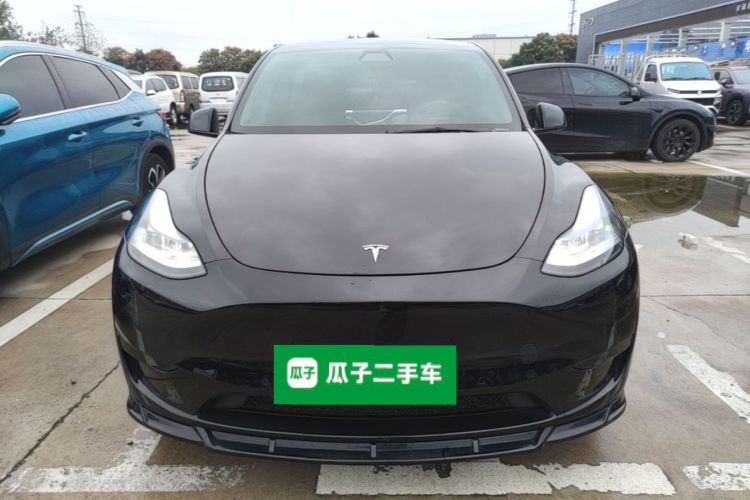 Tesla Model Y 2022 #3 Tesla Model Y 2022 car image #3