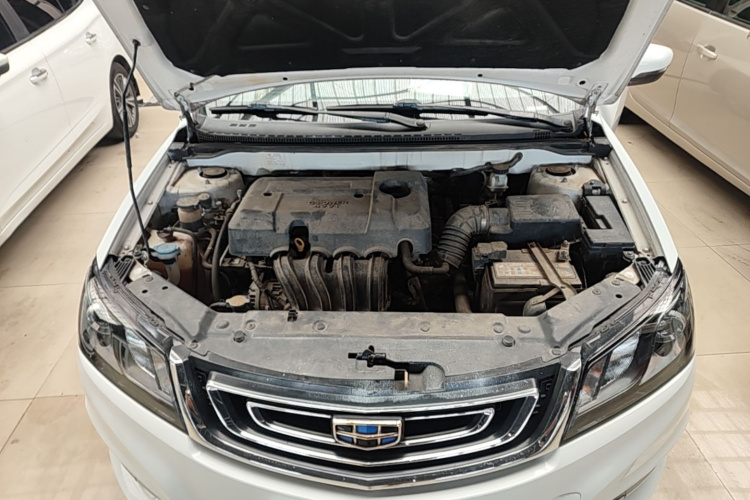 GEELY Emgrand 2017 #20 GEELY Emgrand 2017 car image #20