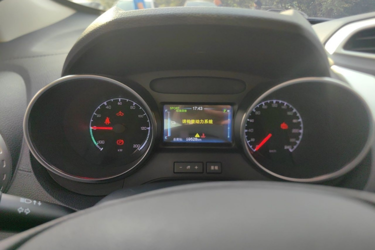 BYD Yuan New Energy 2019 изображение автомобиля #16
