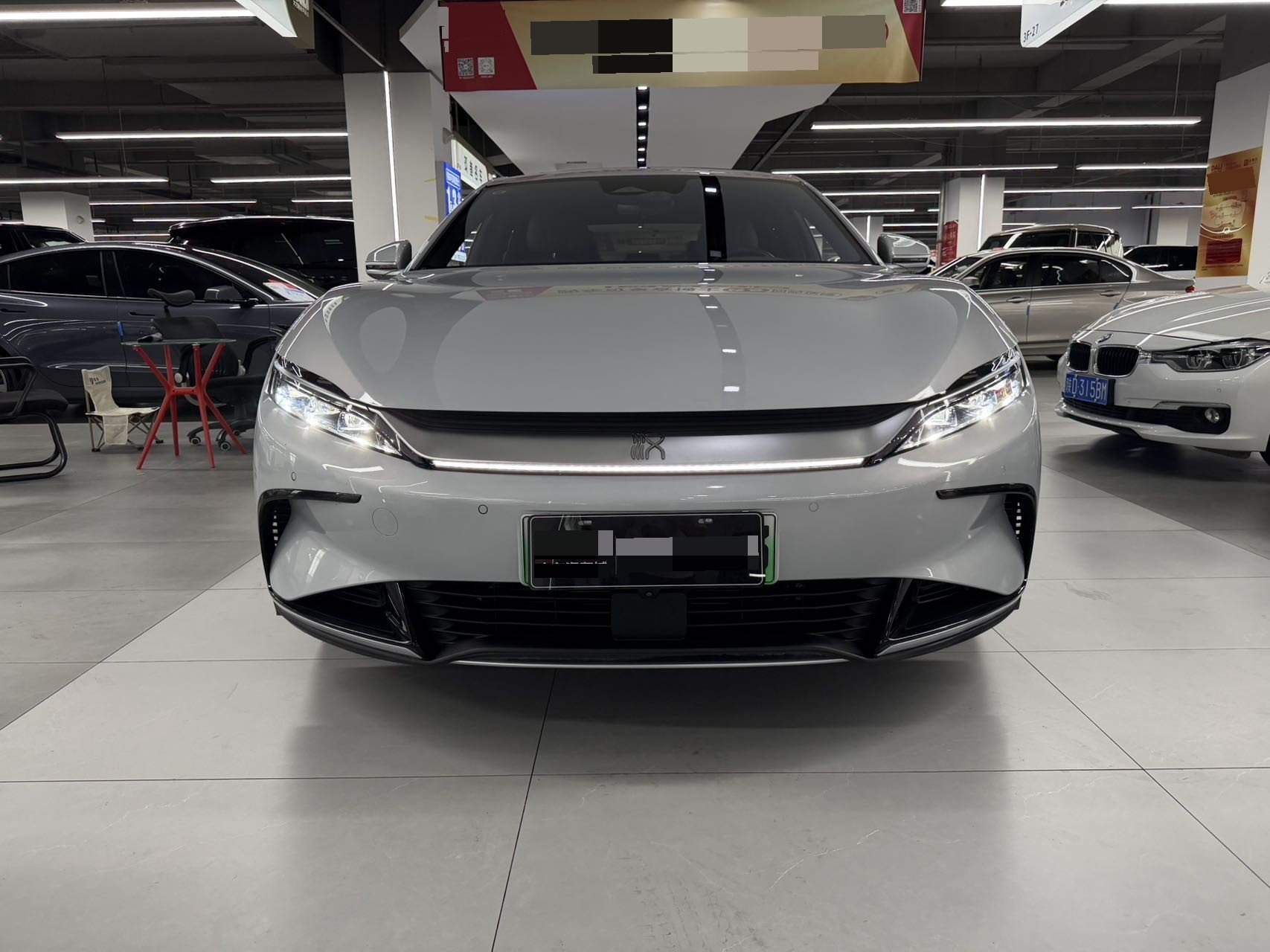 BYD Han 2024 car image #2