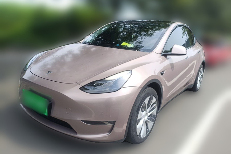 Tesla Model Y 2023 #2 Tesla Model Y 2023 car image #2