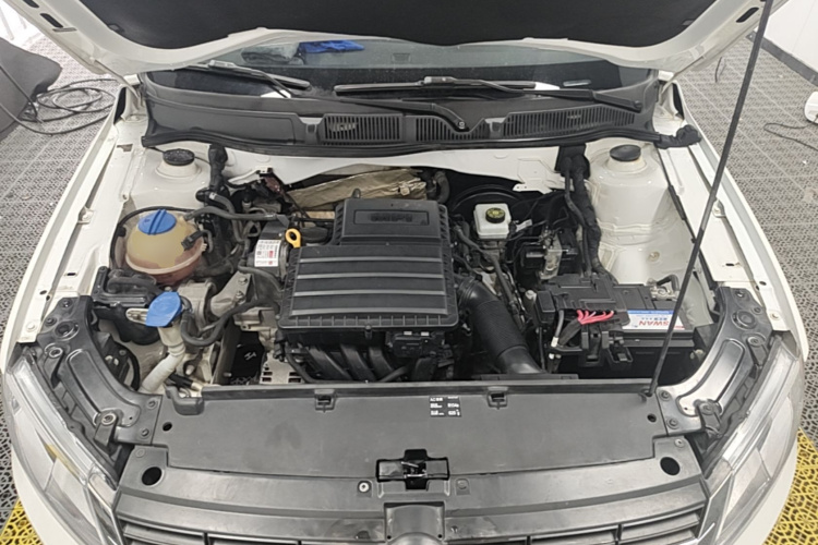 Volkswagen Lavida 2017 car image #20