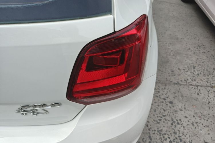 Volkswagen Polo 2017 #8 Volkswagen Polo 2017 car image #8