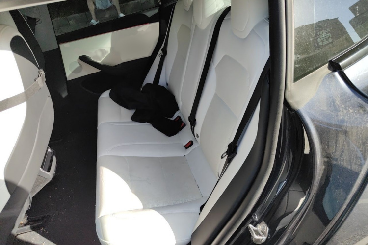 Tesla Model 3 2024 #14 Tesla Model 3 2024 car image #14