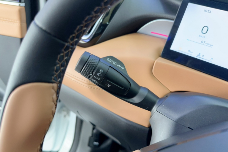 GEELY Boyue L 2025 изображение автомобиля #15