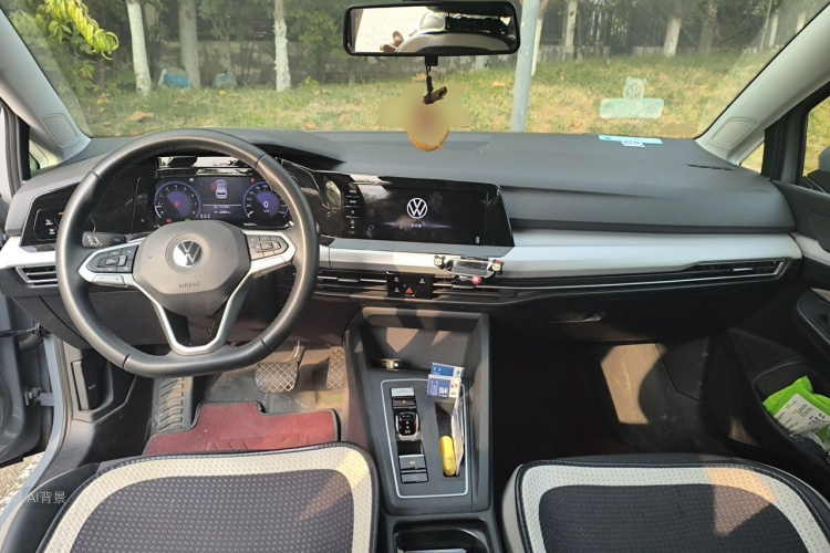 Volkswagen Golf 2022 #11 Volkswagen Golf 2022 car image #11