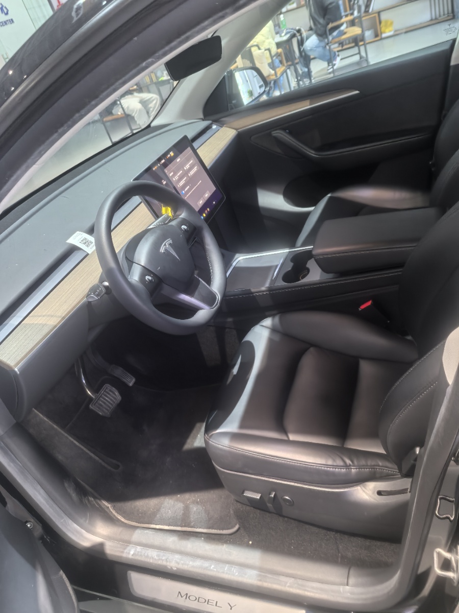 Tesla Model Y 2022 #4 Tesla Model Y 2022 immagine di auto #4