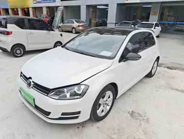 Volkswagen Golf 2015 Volkswagen Golf 2015 car image