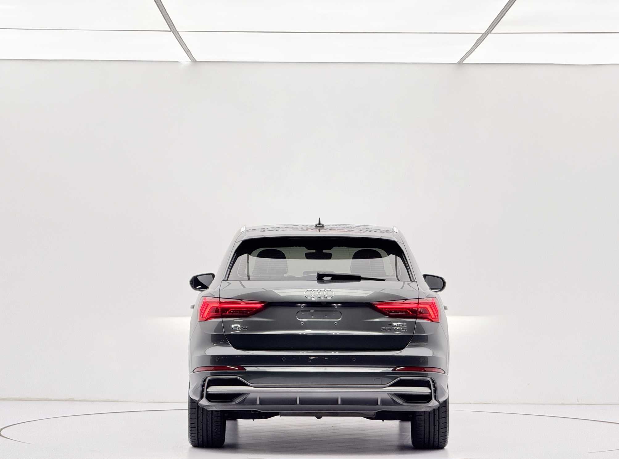 Audi Q3 2023 #2 Audi Q3 2023 car image #2
