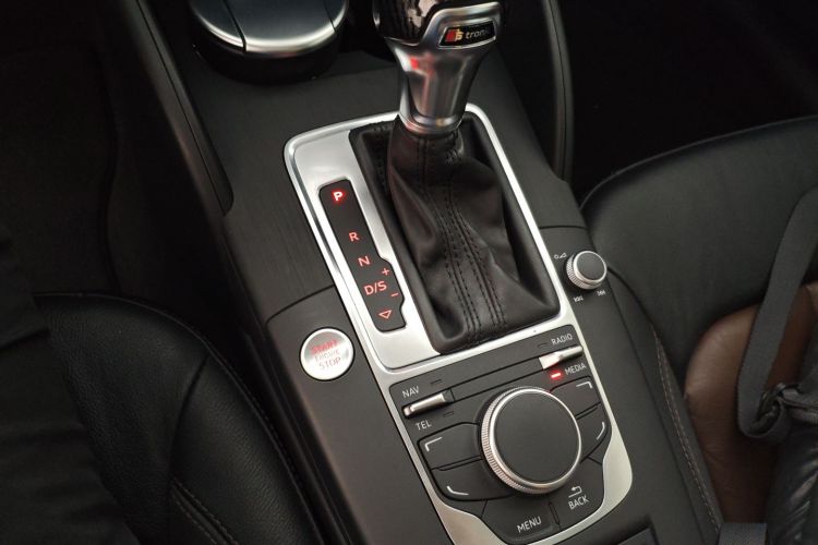 Audi A3 2017 car image #19