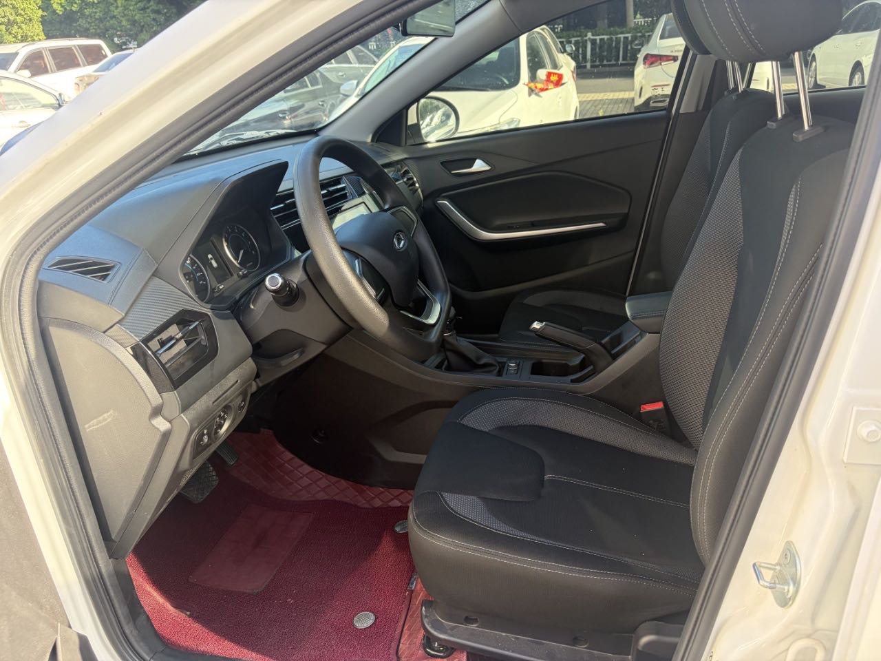 Chery Tiggo 3x 2025 #6 Chery Tiggo 3x 2025 car image #6