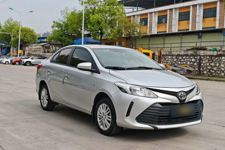 Toyota Vios 2018 image de voiture #4