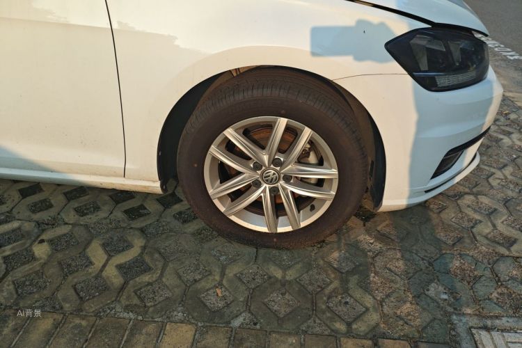 Volkswagen Golf 2019 #9 Volkswagen Golf 2019 car image #9
