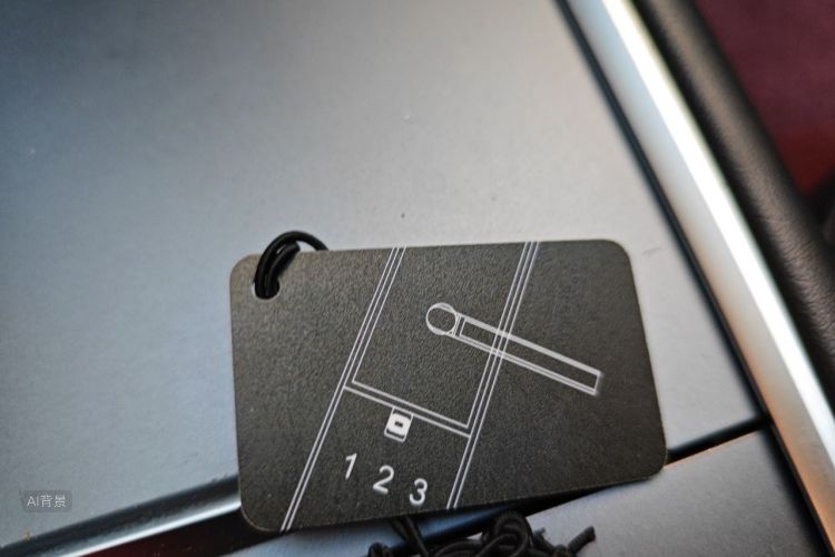 Tesla Model 3 2023 car image #10