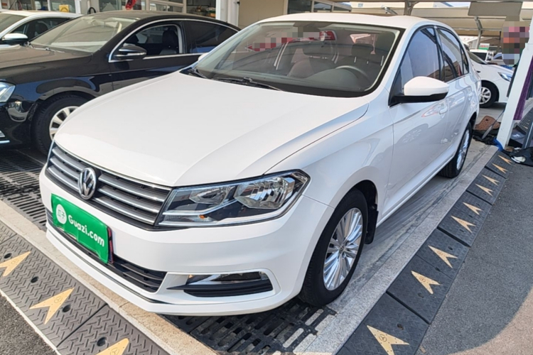 Volkswagen Santana 2020 car image #2