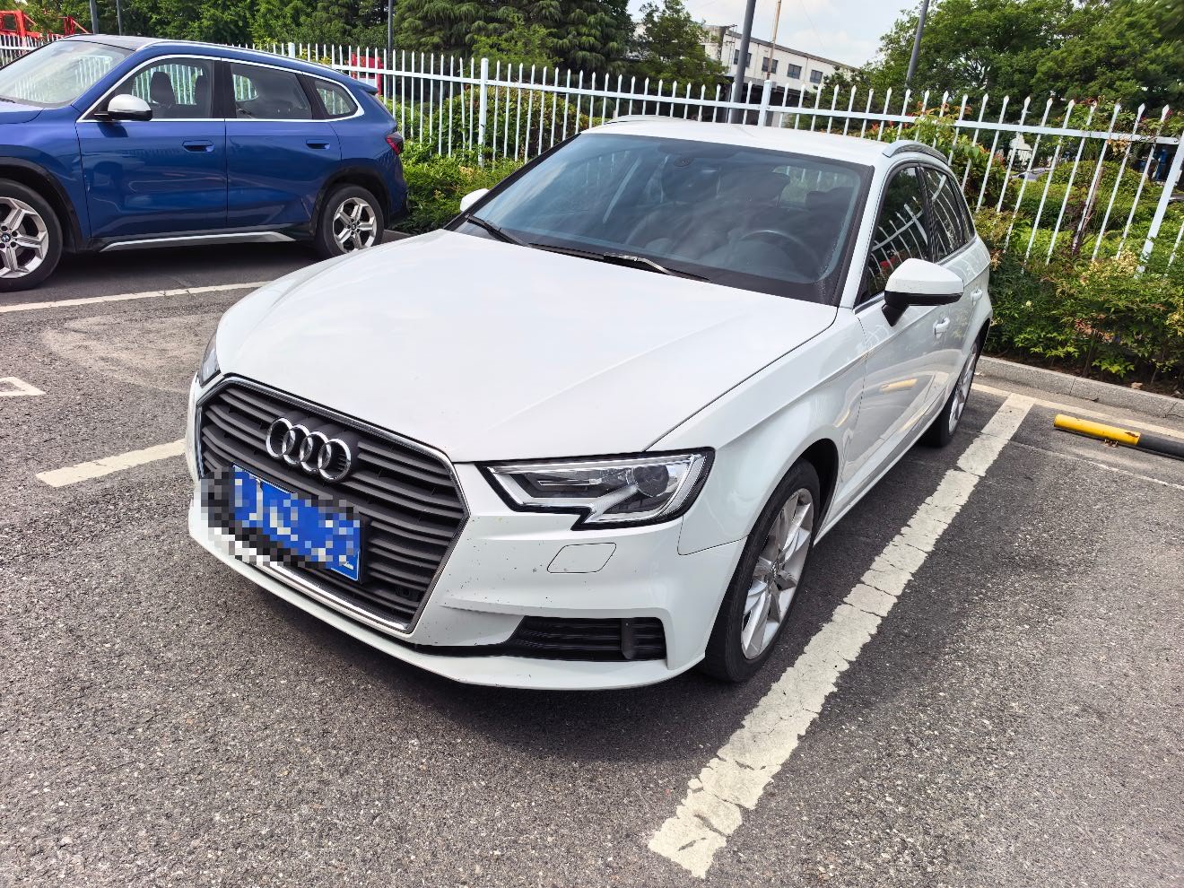 2017 2017 car image