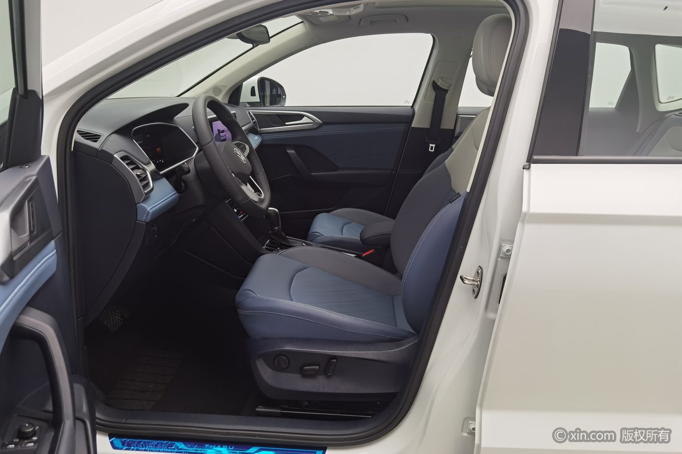 Volkswagen Tharu 2025 car image #10