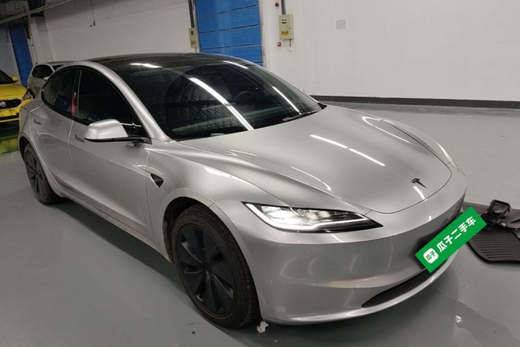 Tesla Model 3 2025 #4 Tesla Model 3 2025 car image #4