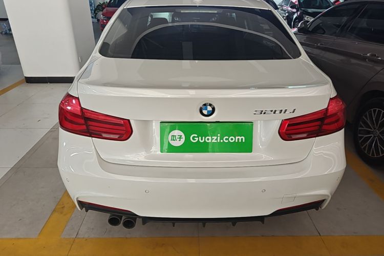BMW 3 Series 2017 #6 BMW 3 Series 2017 car image #6