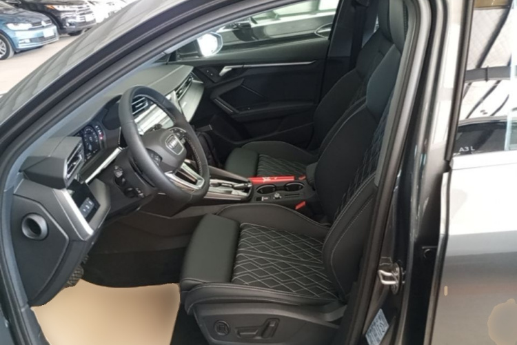 Audi A3 2026 immagine di auto #15