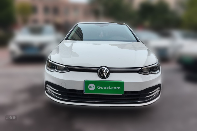 Volkswagen Golf 2023 car image #3