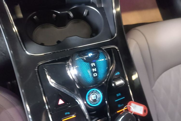 BYD Han 2025 #14 BYD Han 2025 immagine di auto #14