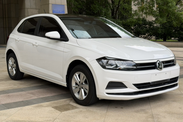 Volkswagen Polo 2020 car image #7