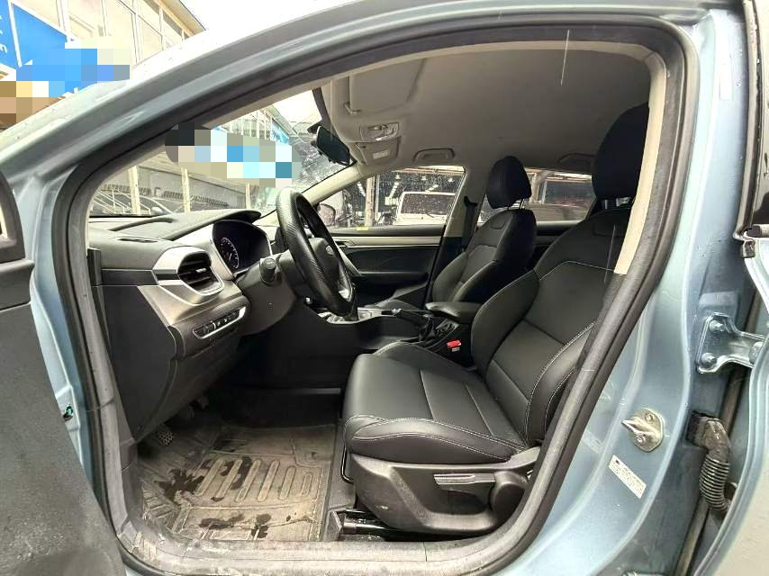 GEELY Coolray 2024 car image #4