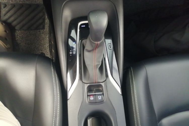 Toyota Corolla 2021 immagine di auto #14