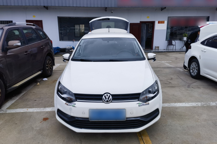 Volkswagen Polo 2019 car image #7