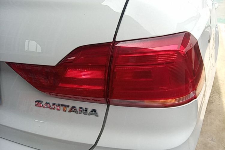 Volkswagen Santana 2023 car image #8