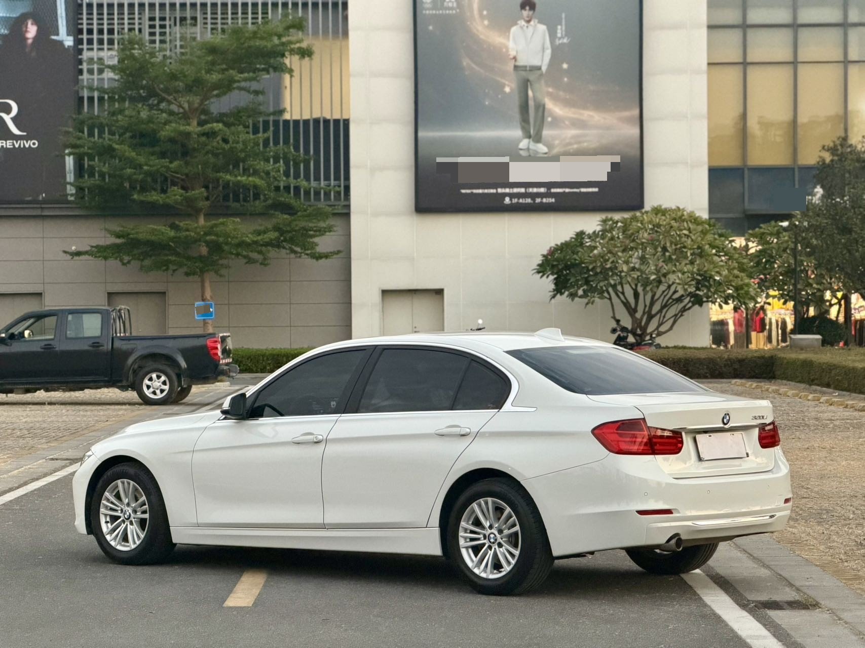 BMW 3 Series 2014 #5 BMW 3 Series 2014 car image #5